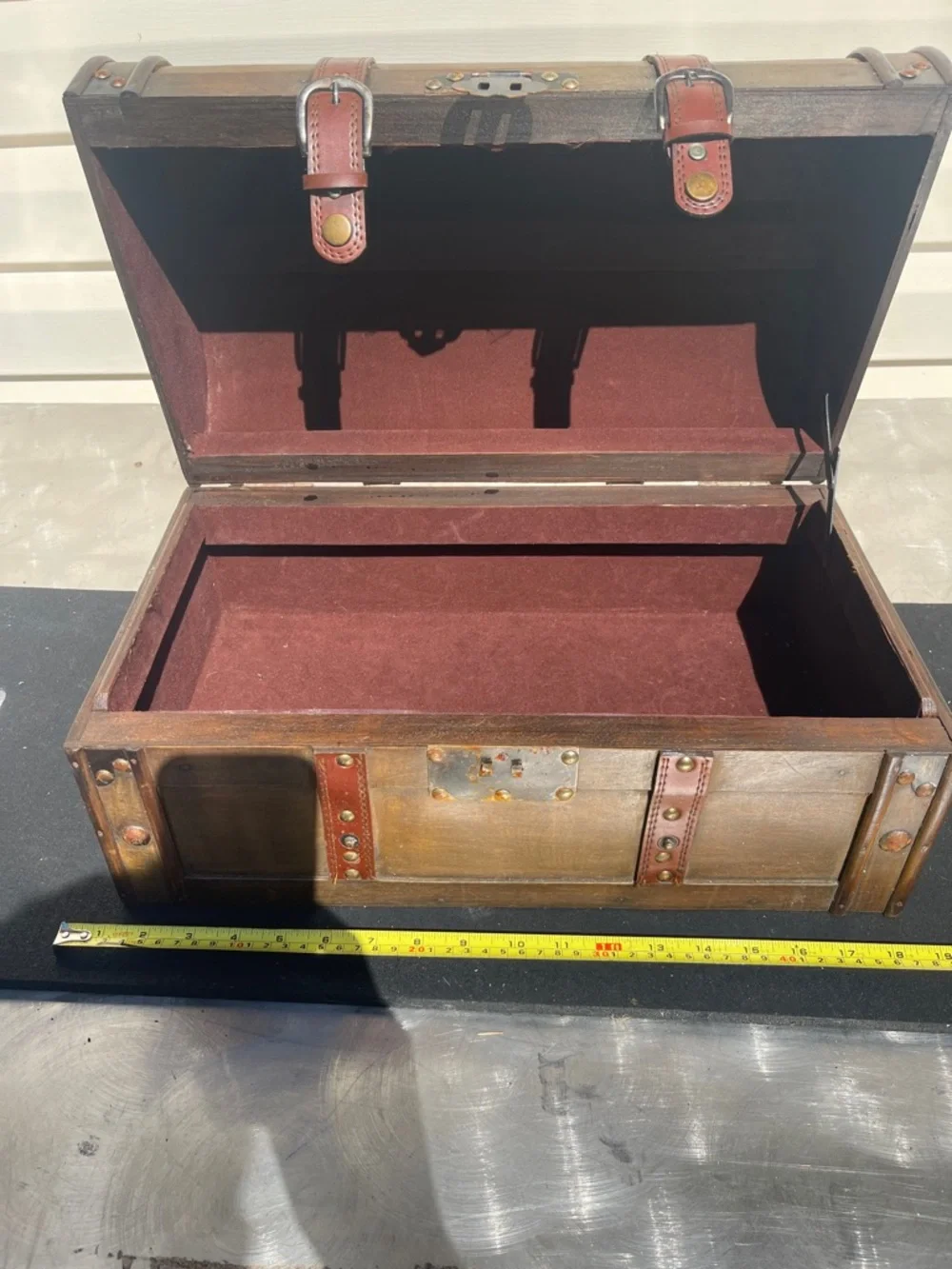 Rustic Wooden Treasure Trunk with Leather Straps - Brown - Picture 4 of 5